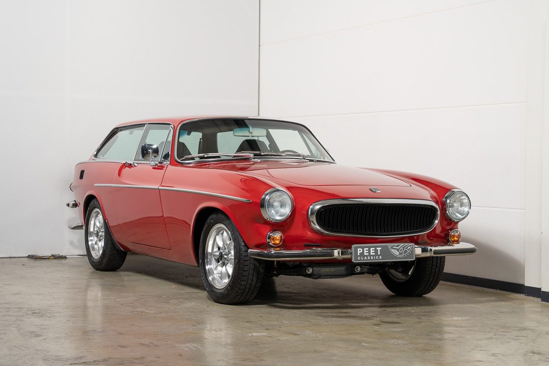 PeetClassics-VolvoP1800-Rauwworks-W-002