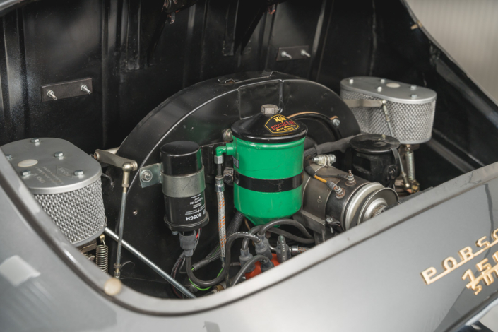 PeetClassics-Porsche356preA-Rauwworks-W-073