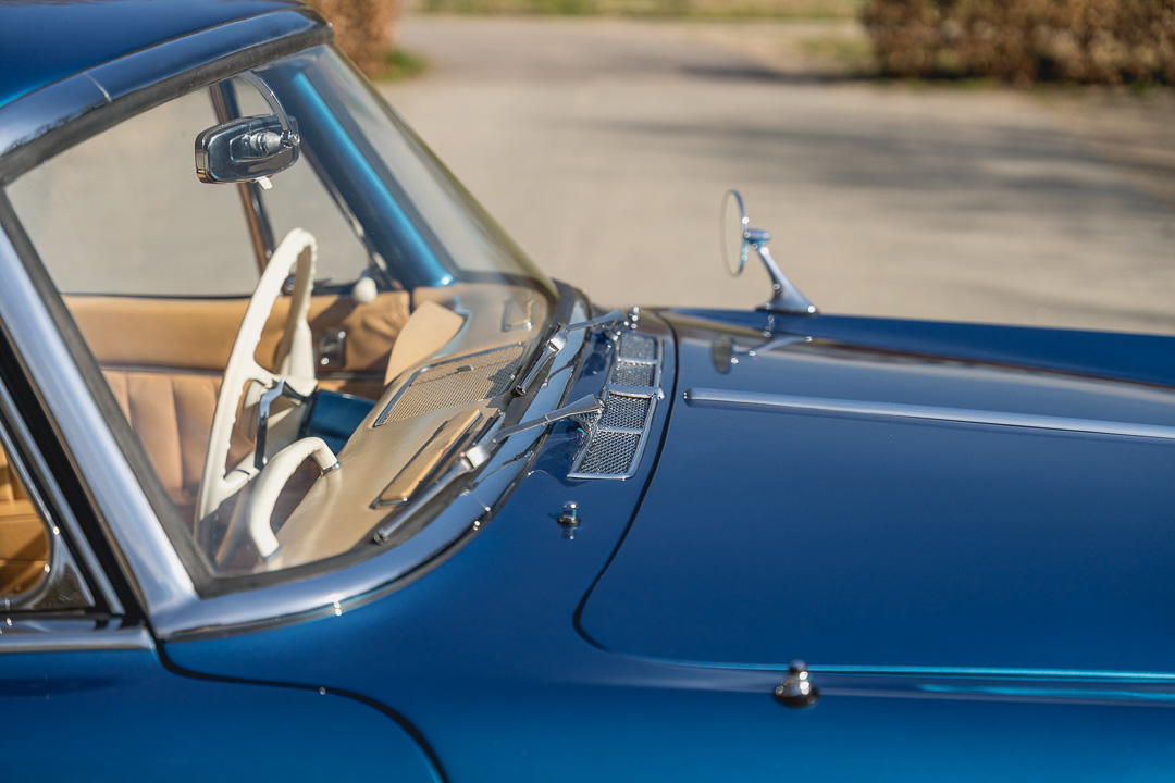 BMW 503