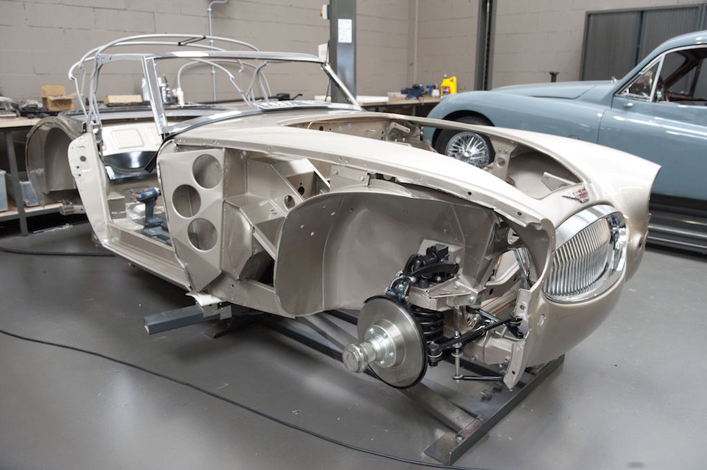 Austin Healey MKIII 3000 Golden Beige – 35