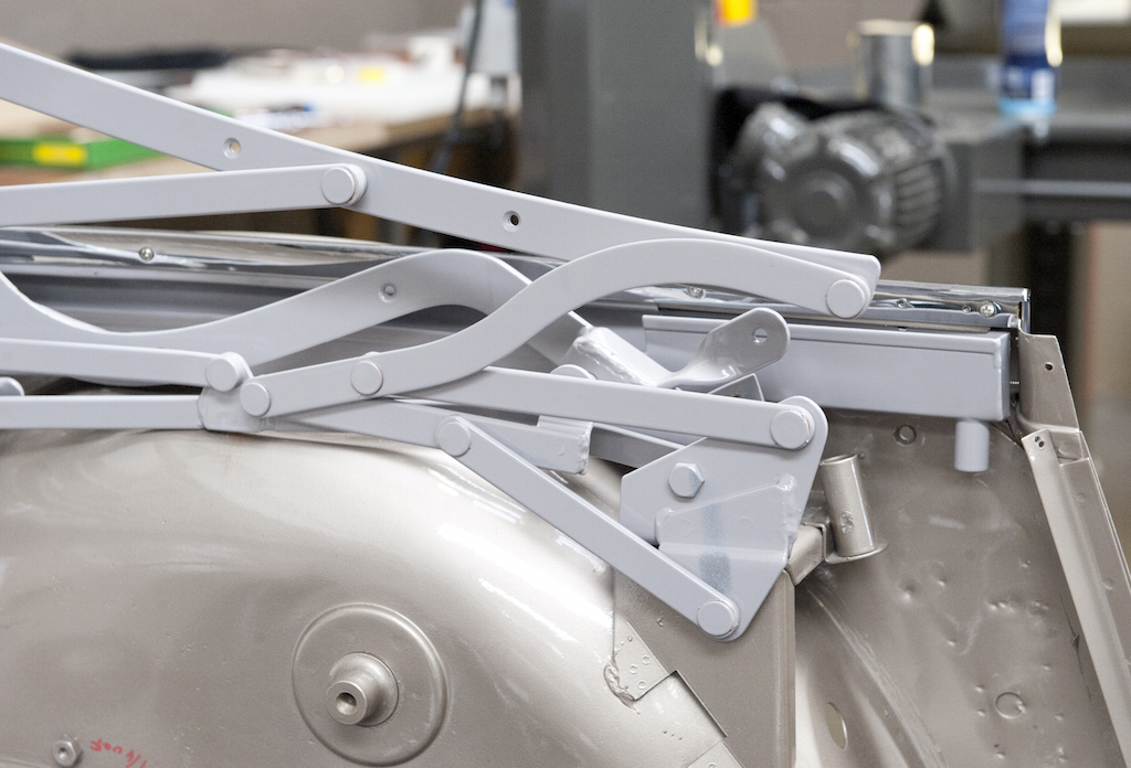 Austin Healey MKIII 3000 Golden Beige – 43