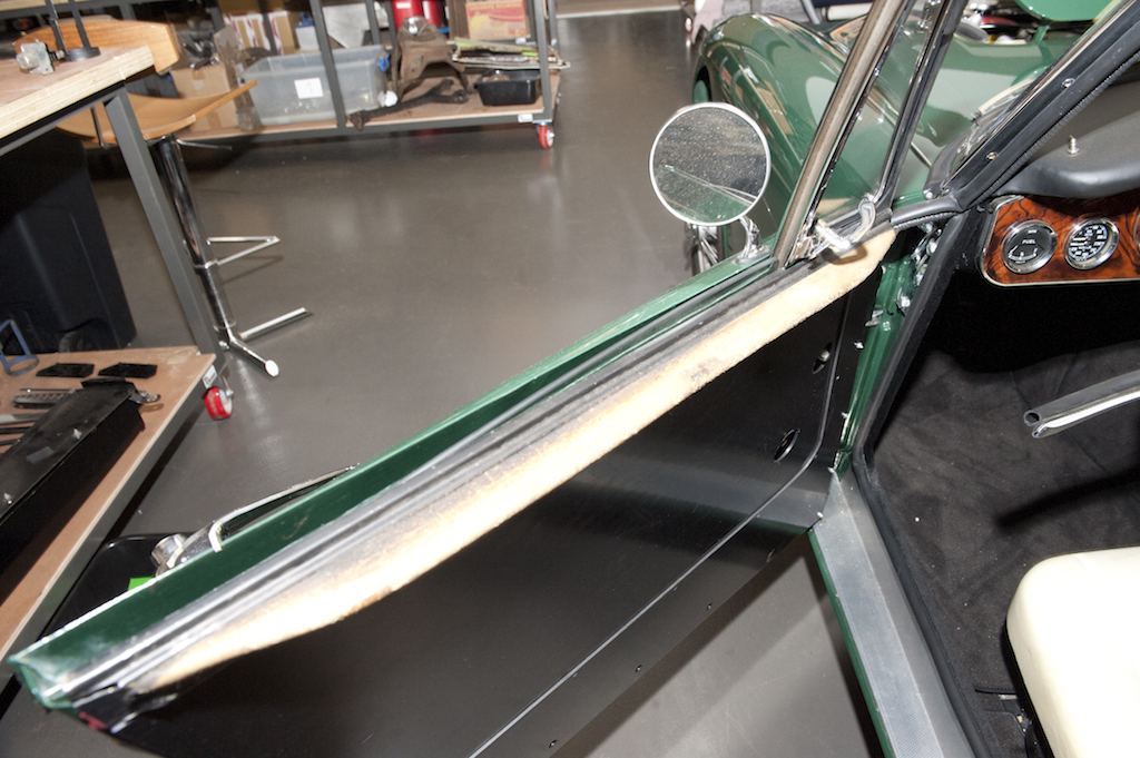 Austin Healey MKIII 3000 interieur project – 30