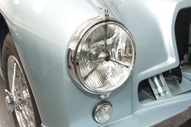 Aston Martin DB2