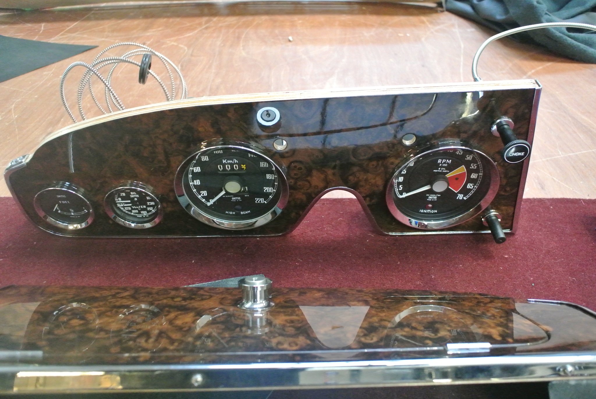 Austin Healey MKIII 3000 Golden Beige – 13