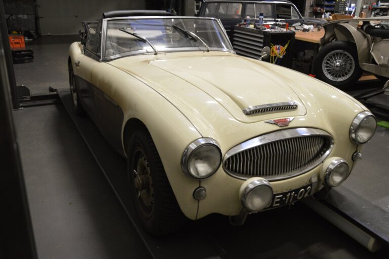 Austin-Healey MKIII 3000 Rally