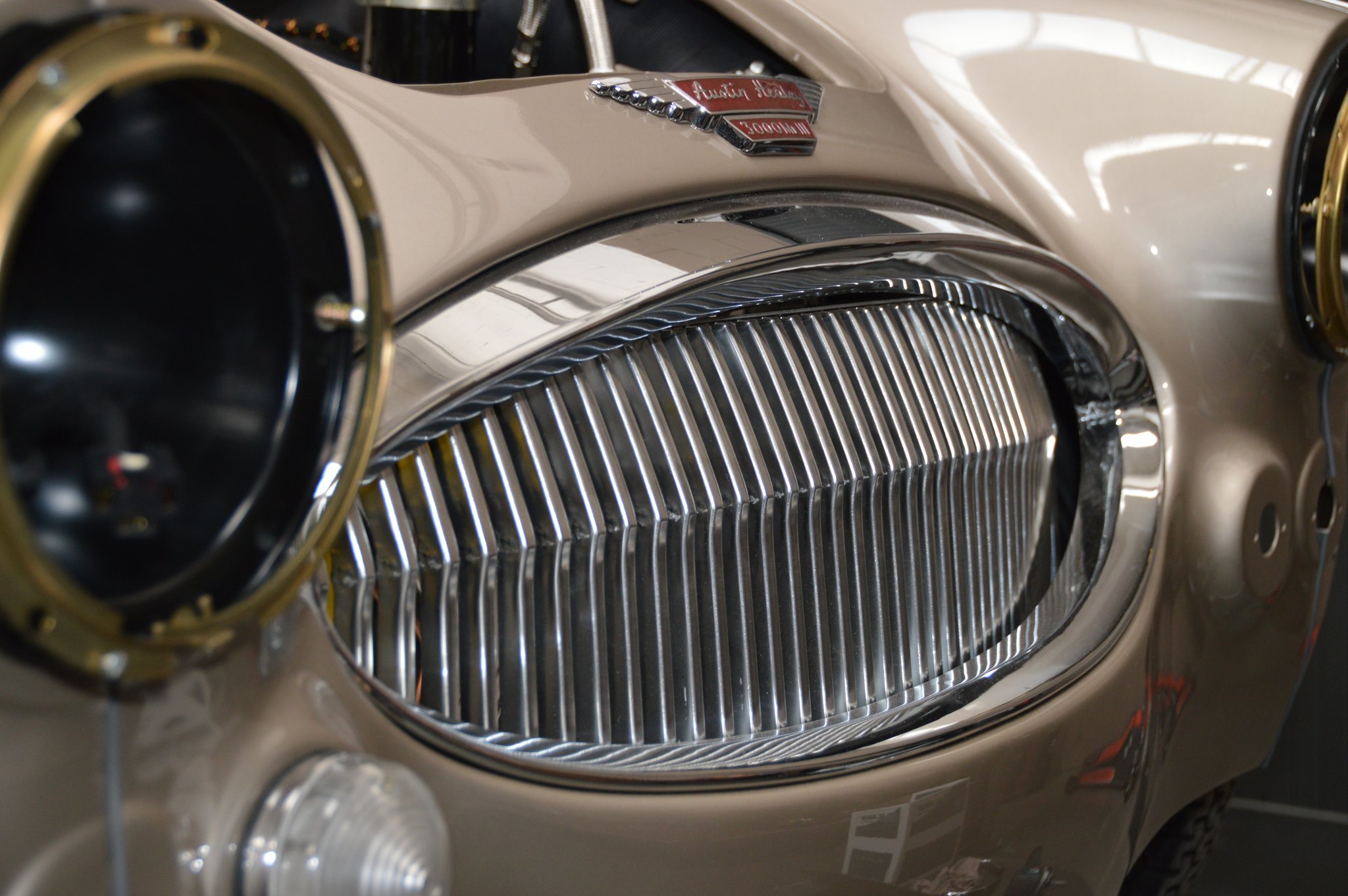 Austin Healey MKIII 3000 Golden Beige – 6