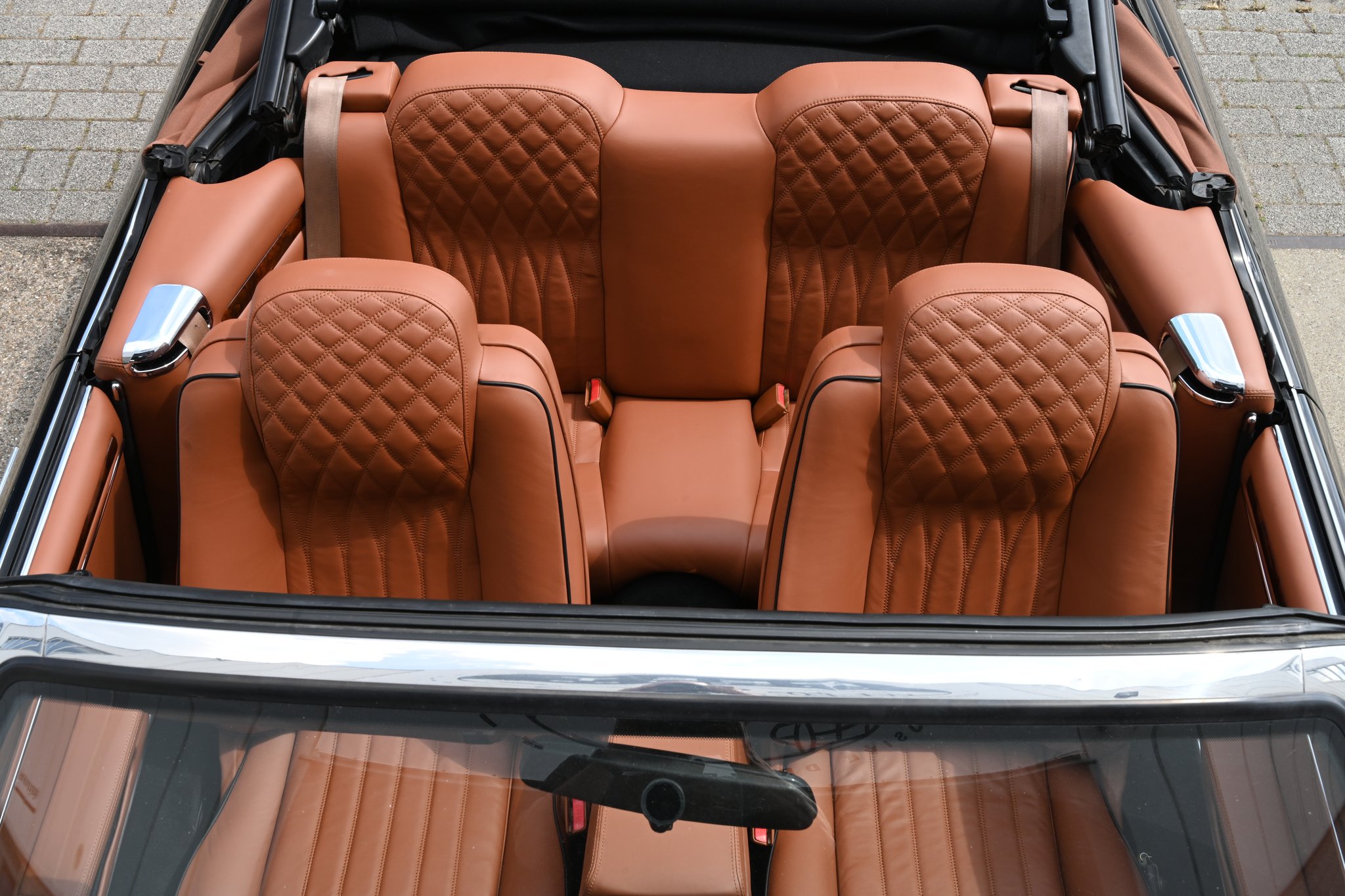 Jaguar XJS custom interior – 16