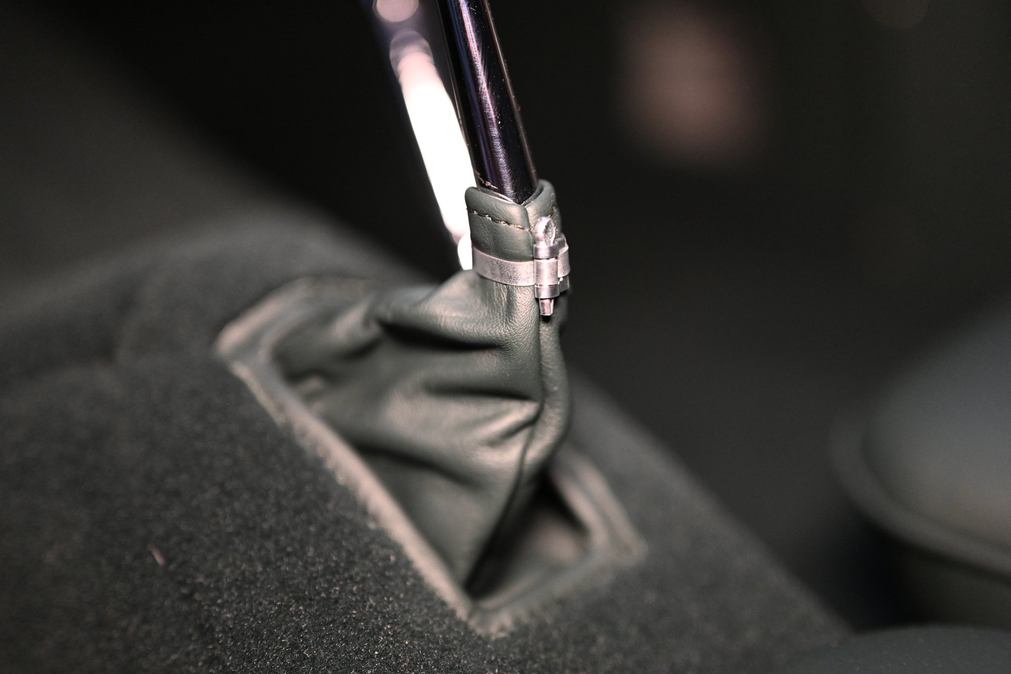 Jaguar XK 120 DHC Interior – 15