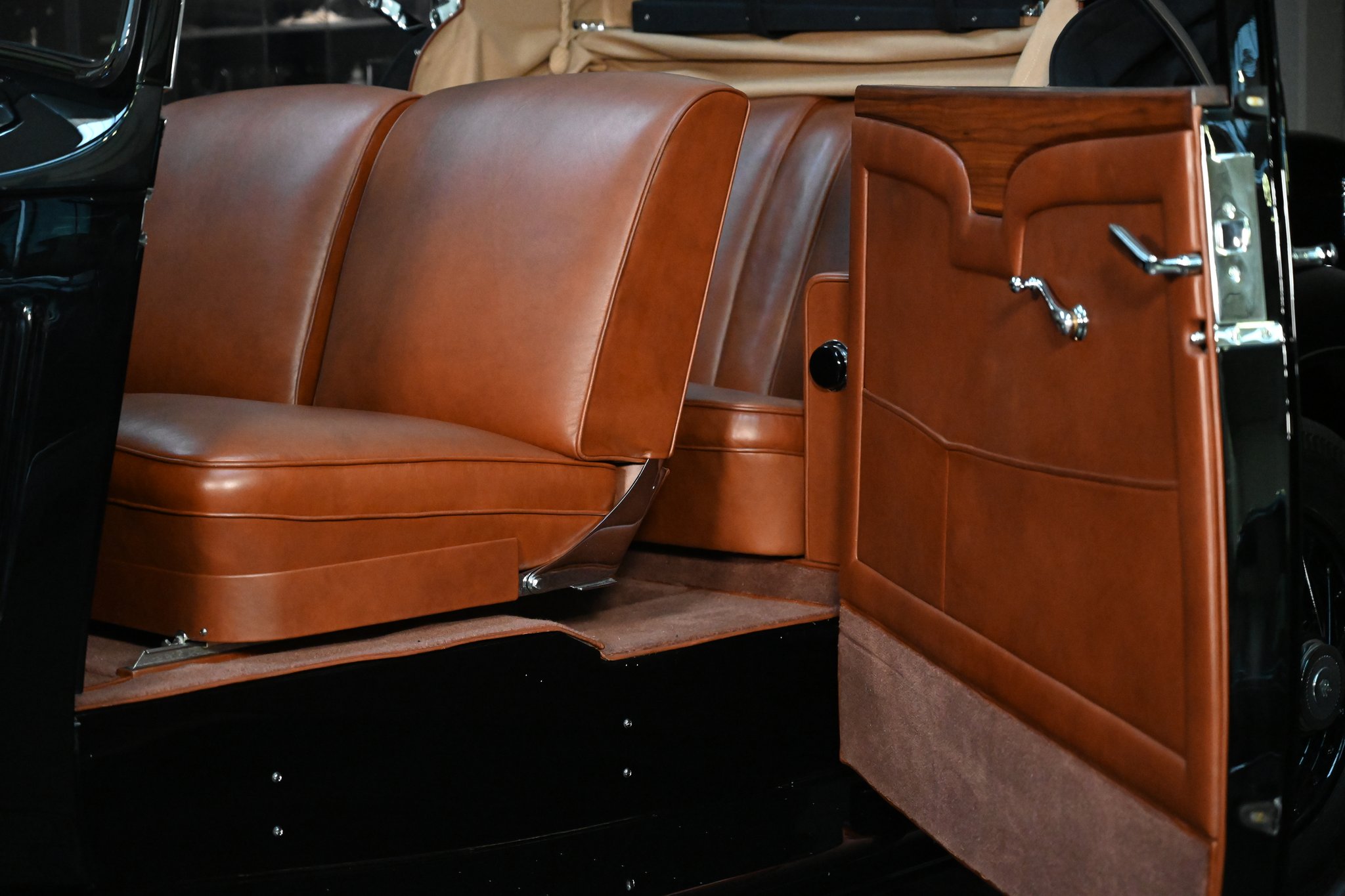 Rolls Royce Phantom II Gurney Nutting Interior – 38