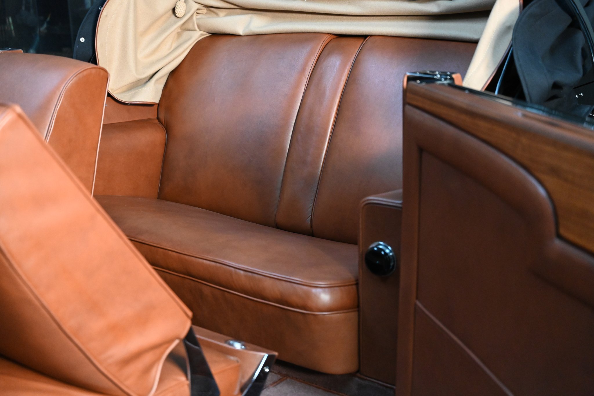 Rolls Royce Phantom II Gurney Nutting Interior – 45