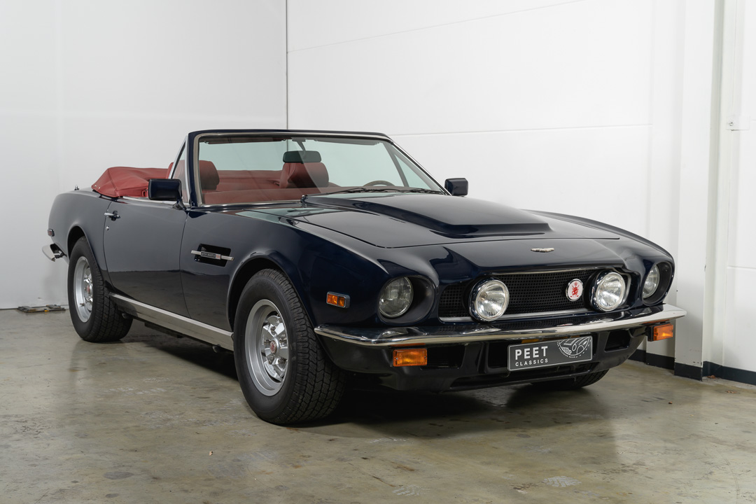 Aston Martin V8 Volante – 1