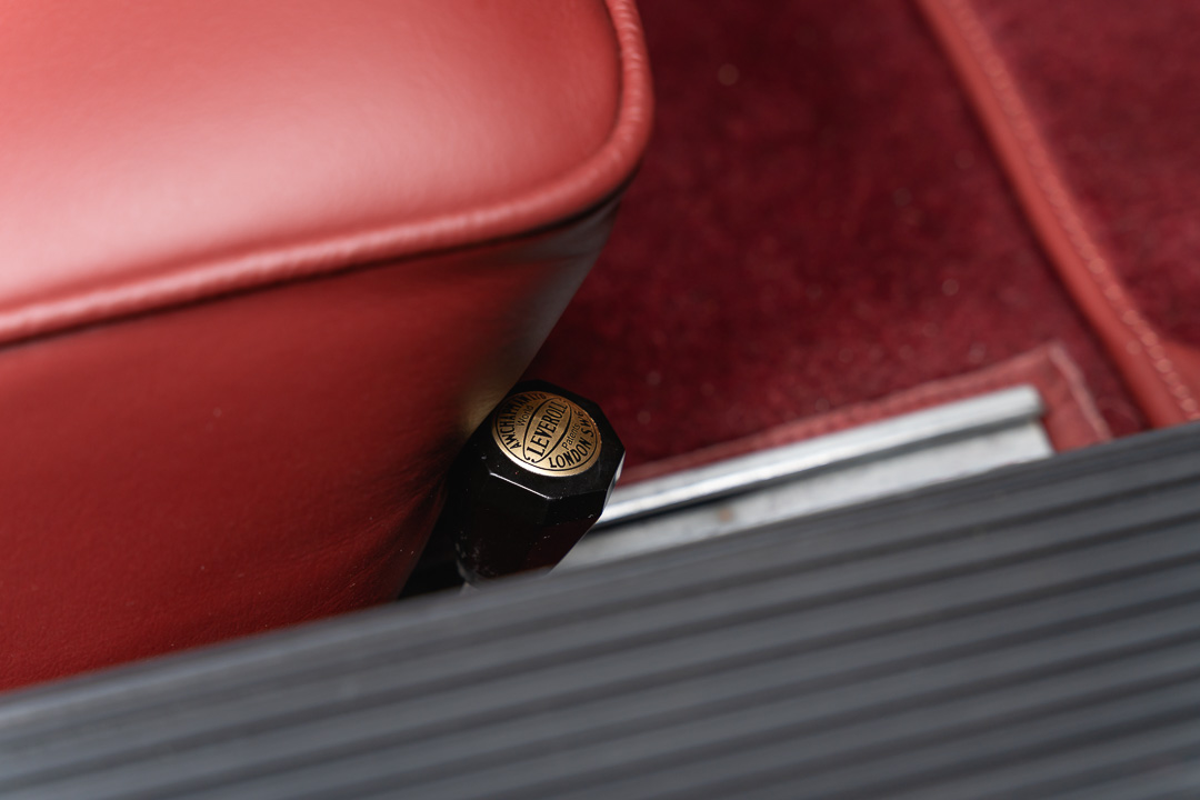 Aston Martin DB 2/4 MKIII Interior – 11