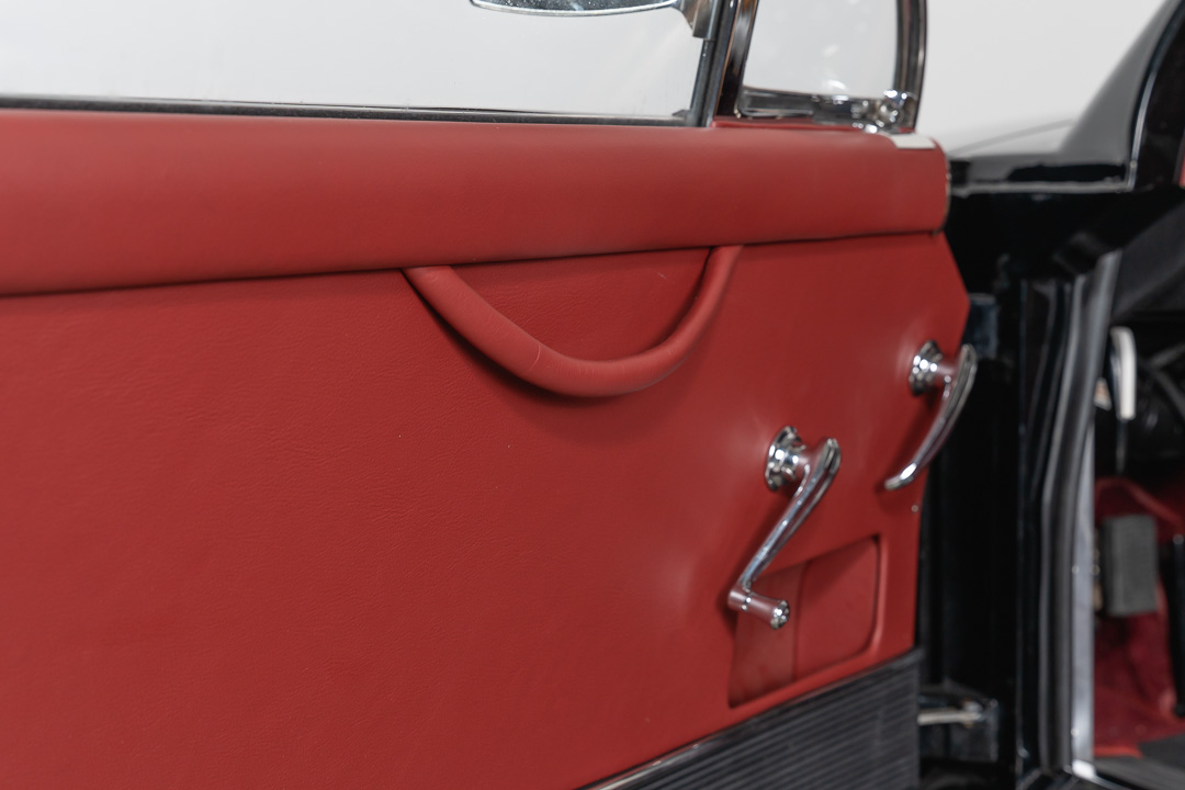 Aston Martin DB 2/4 MKIII Interior – 21