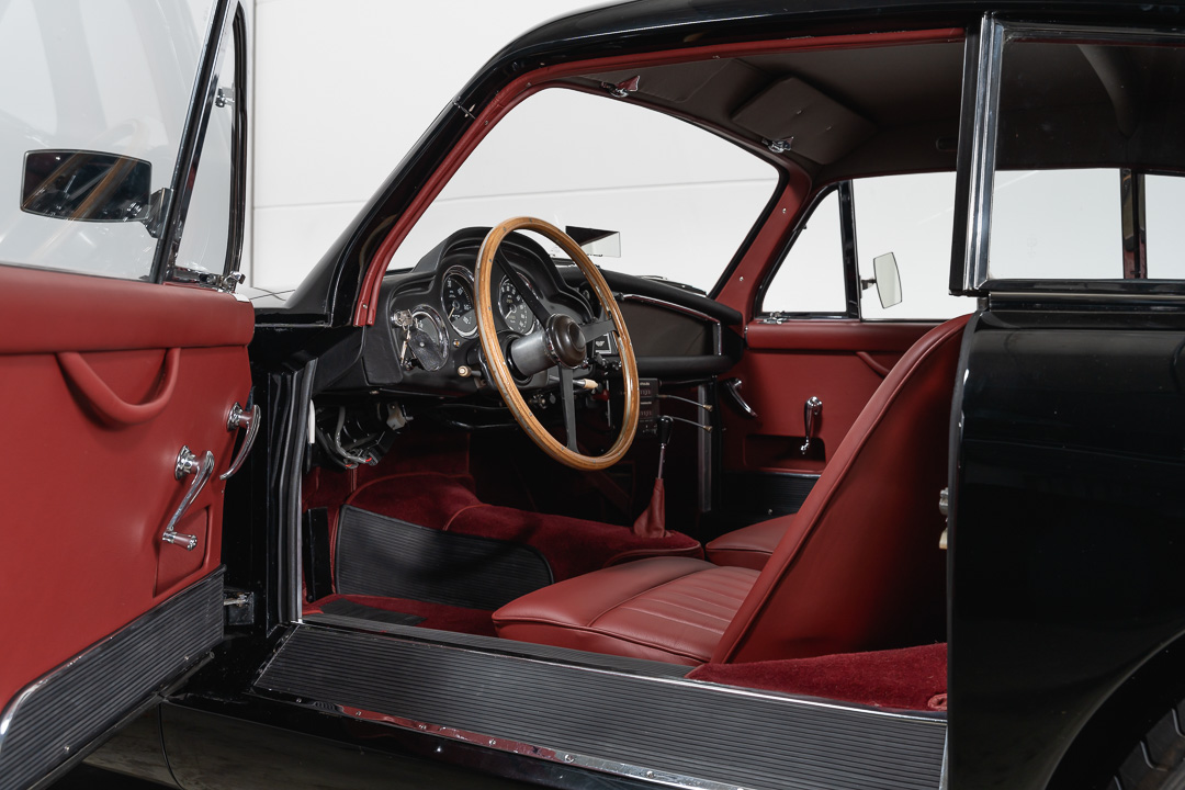 Aston Martin DB 2/4 MKIII Interior – 22