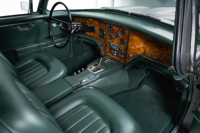 Facel Vega FV3-B