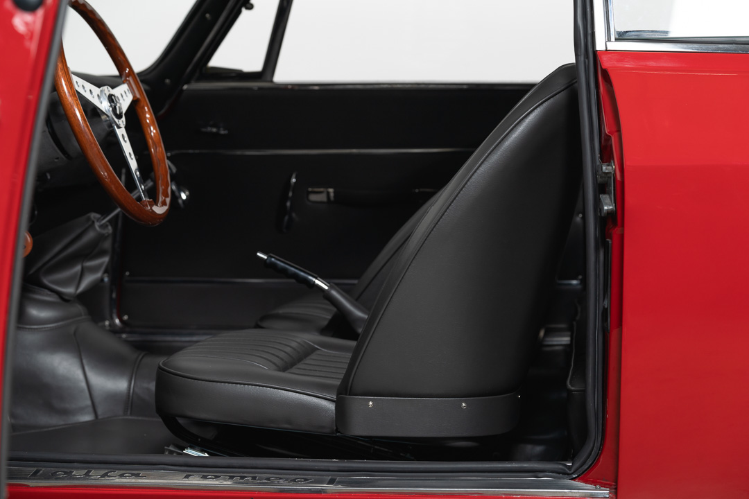 Alfa Romeo Giulia Sprint GT – 19