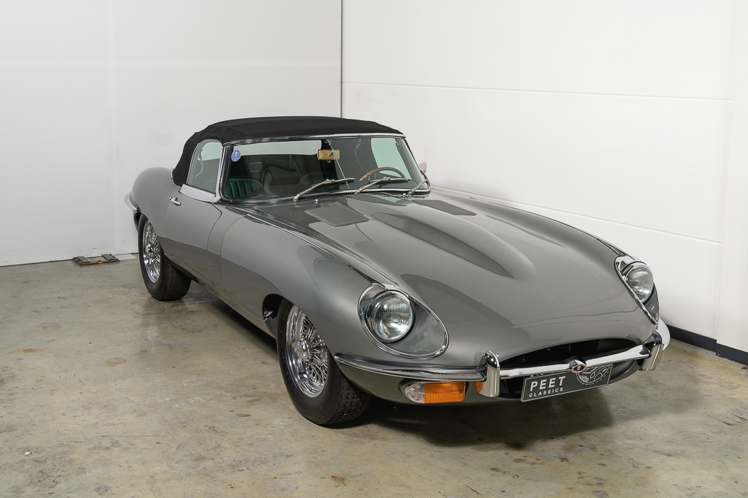 Jaguar E-type 4.2 OTS (Grijs) – 7