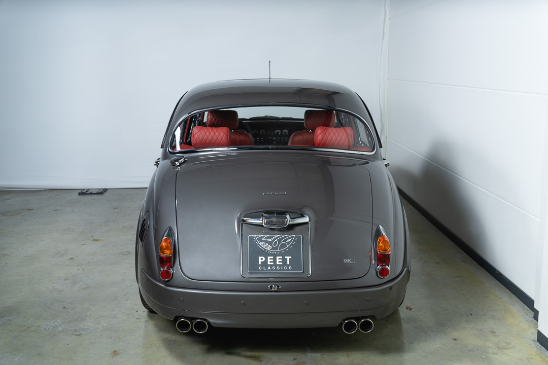 Jaguar MKII Special – 9