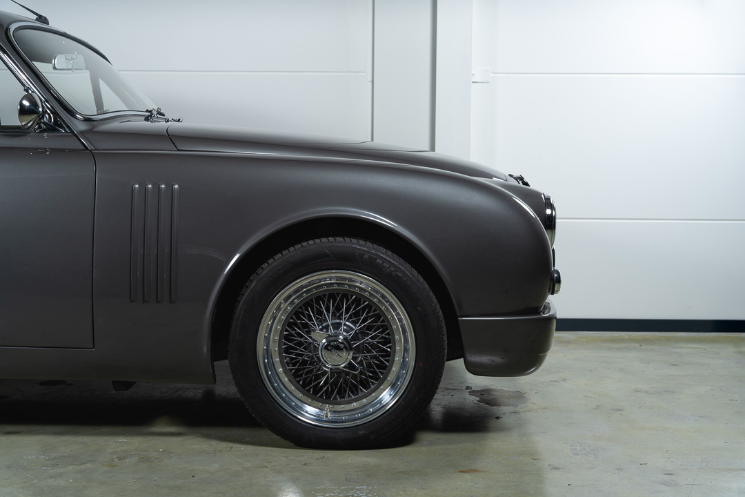 Jaguar MKII Special – 15