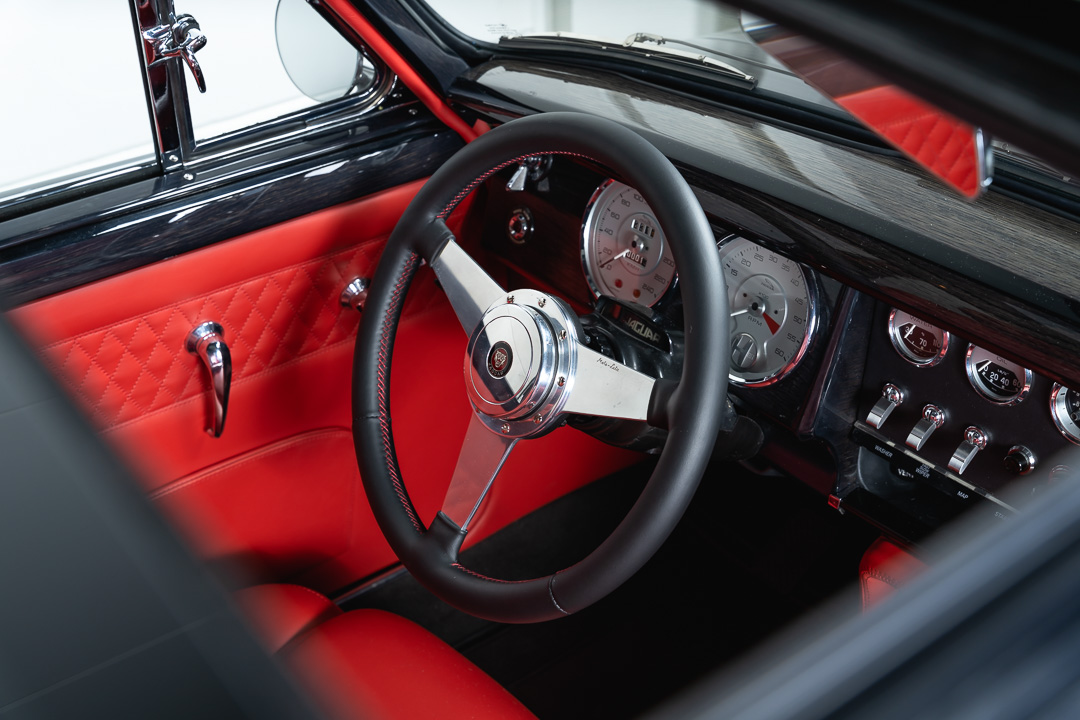 Jaguar MKII Special – 48