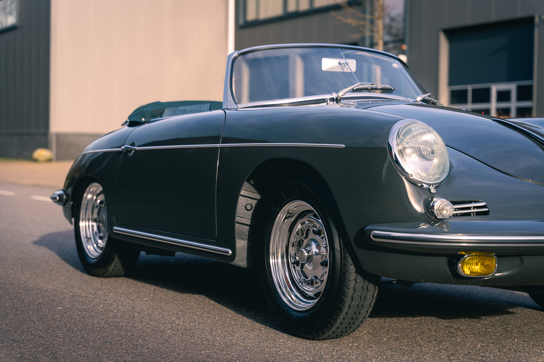 Porsche 356 Roadster BT5 – 3
