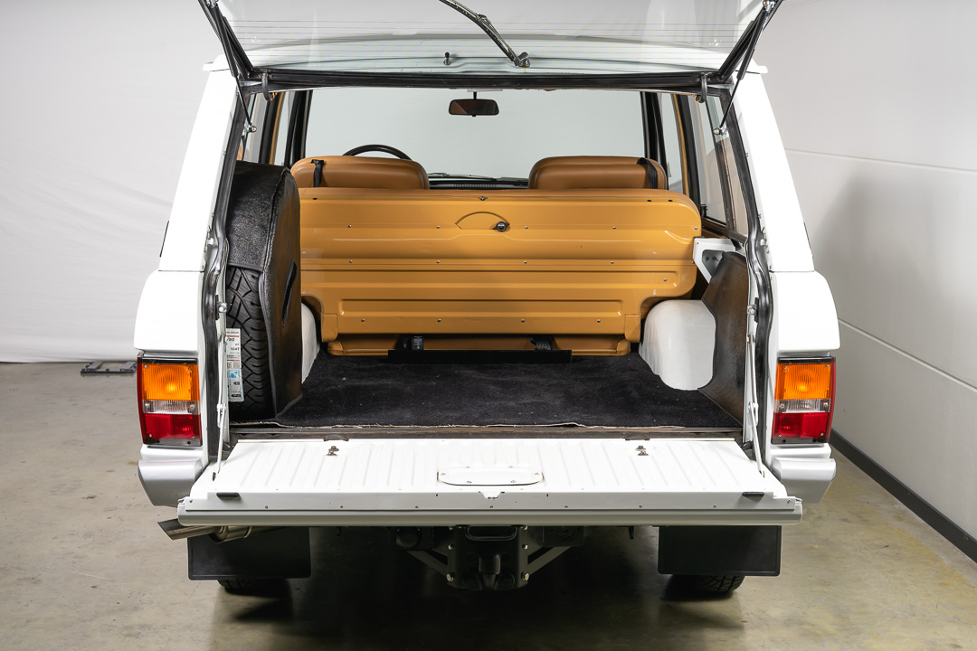 Range Rover Classic Interior – 4