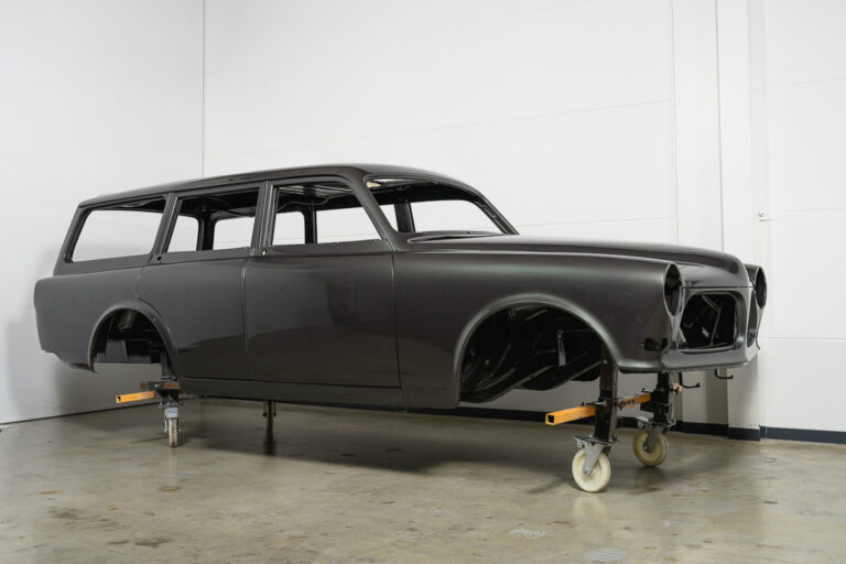 Volvo Amazon Body