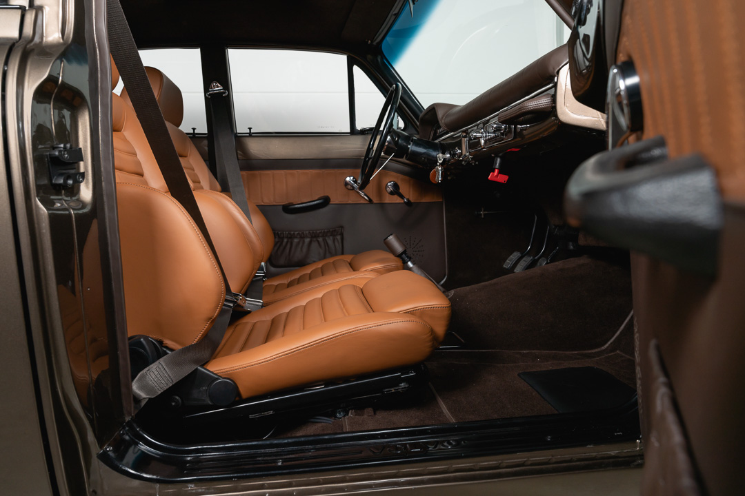 Volvo Amazon interior – 6
