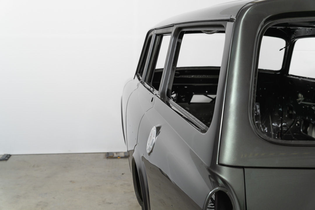 Volvo Amazon Body – 12