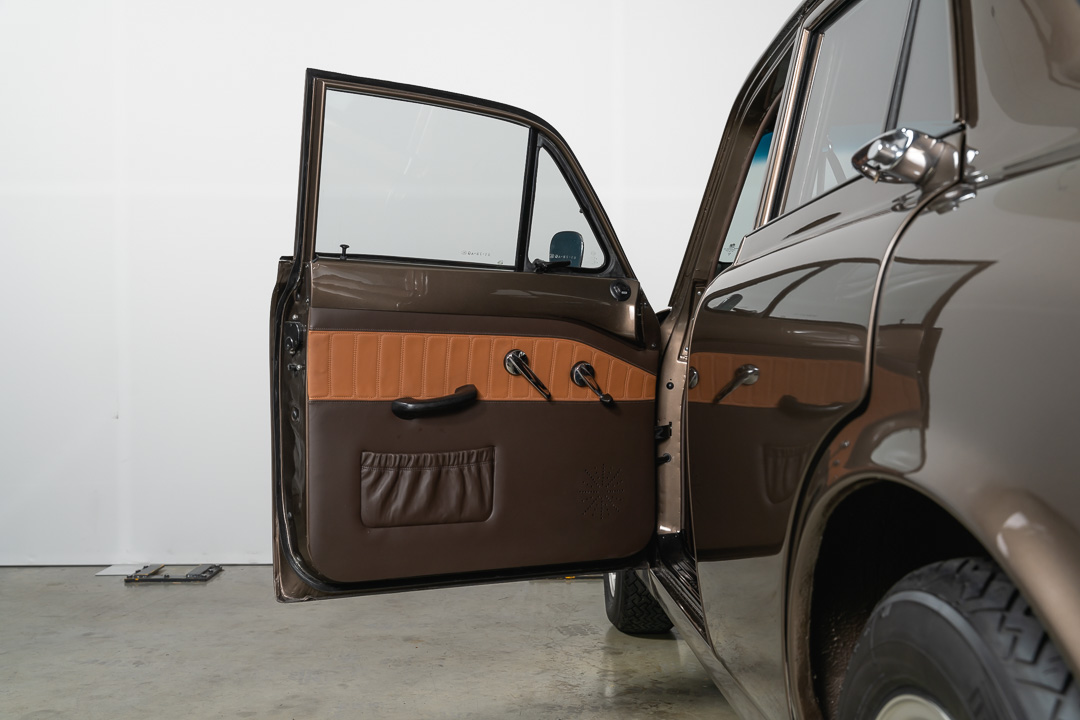 Volvo Amazon interior – 32