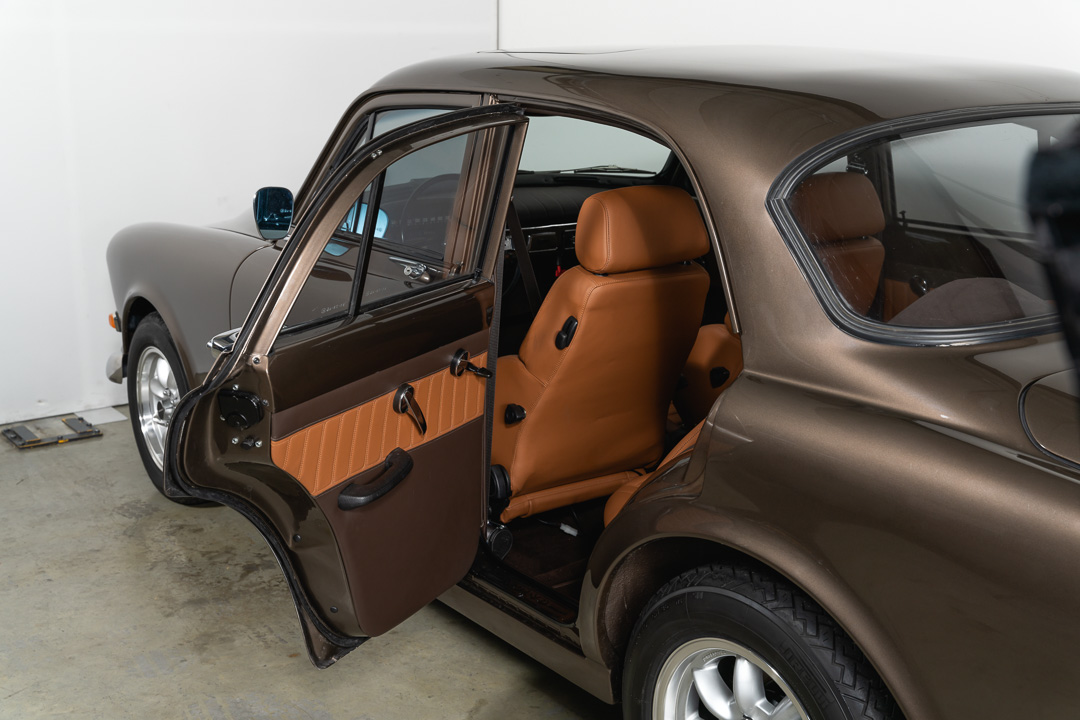 Volvo Amazon interior – 39