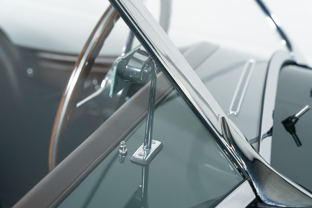 Jaguar XK 120 OTS Interior project – 7