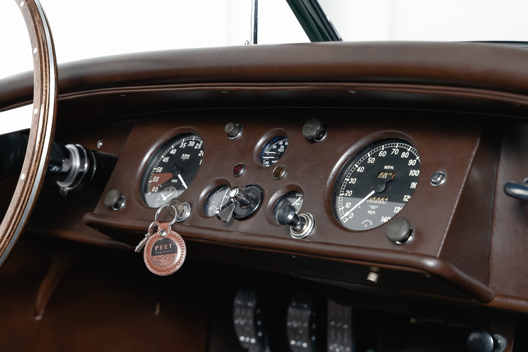 Jaguar XK 120 OTS Interior project – 15