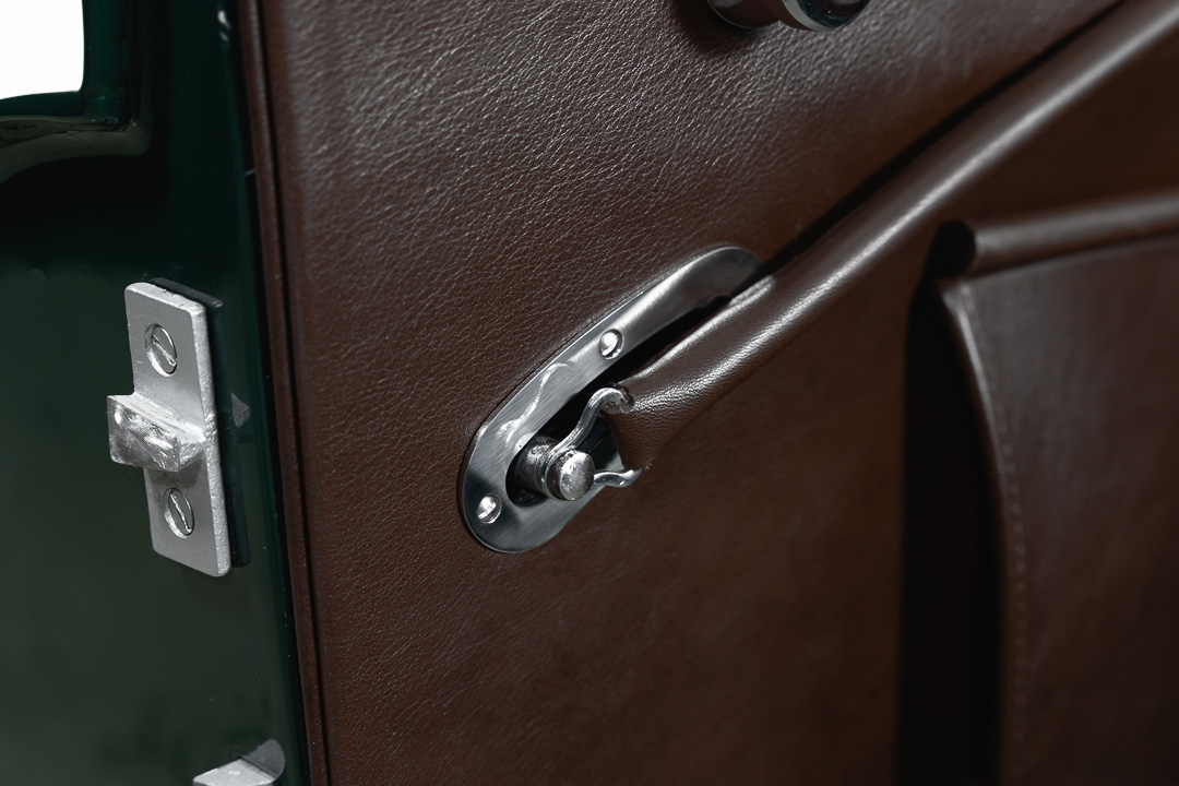Jaguar XK 120 OTS Interior project – 31