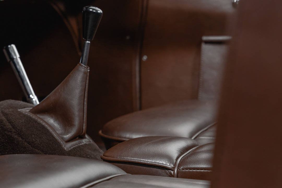 Jaguar XK 120 OTS Interior project – 38