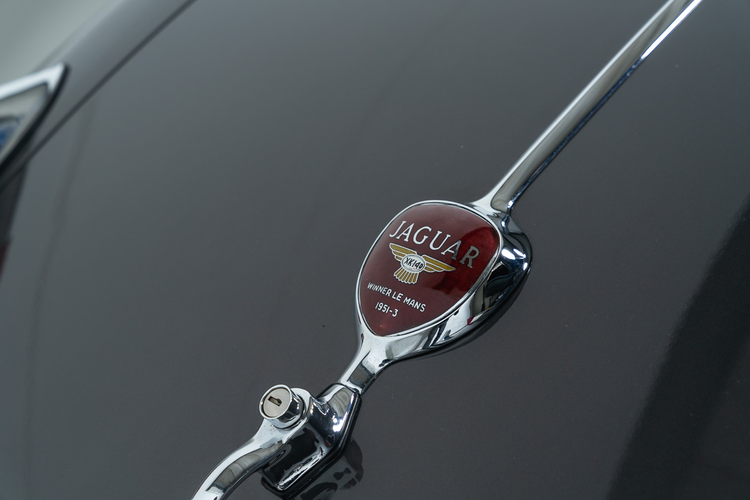 Jaguar XK 140 DHC Interior – 28