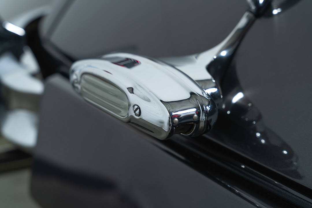 Jaguar XK 140 DHC Interior – 29