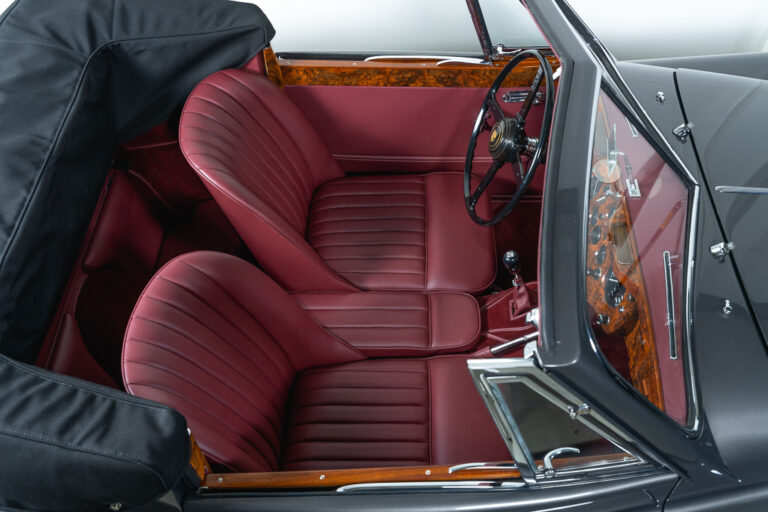 Jaguar XK140 DHC