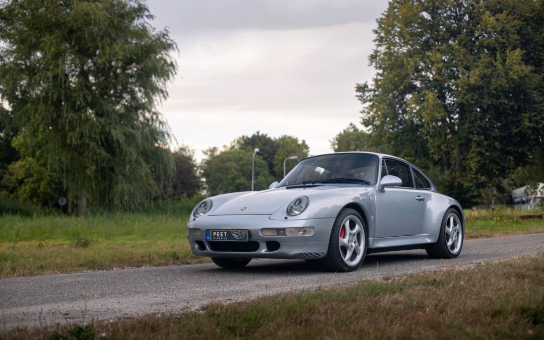Porsche 911 Carrera 4S 993